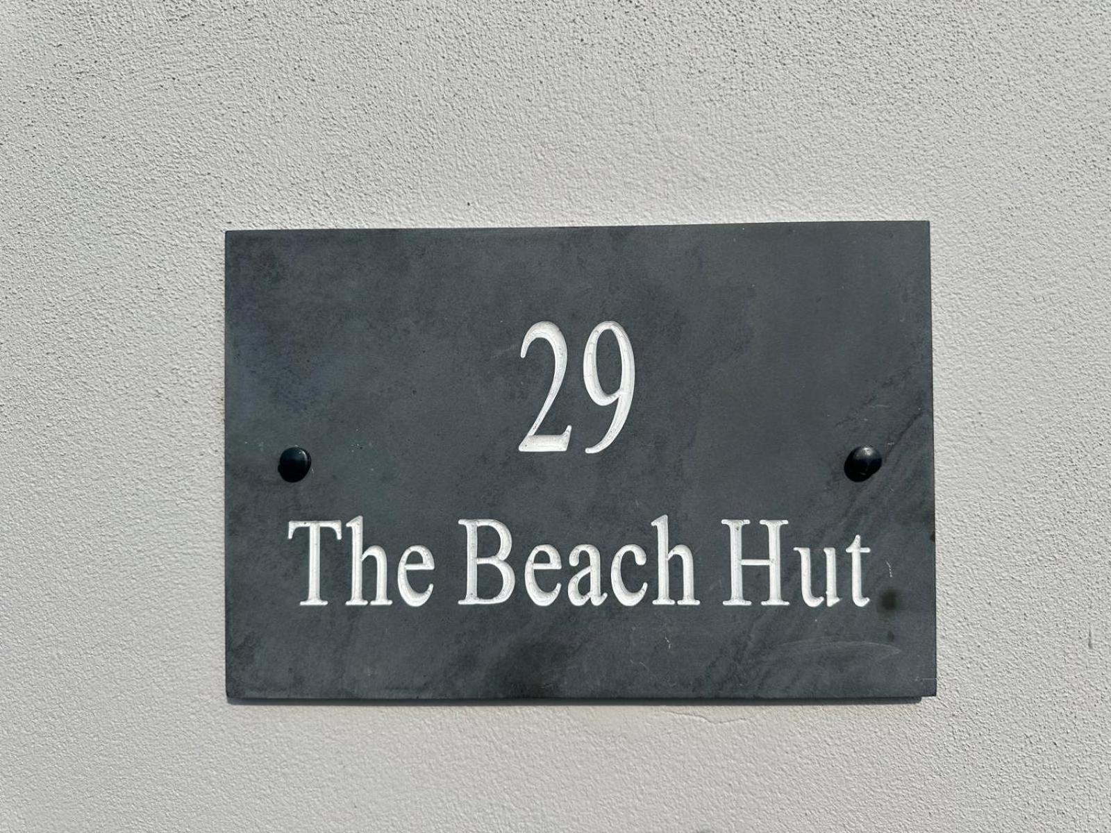 The Beach Hut Seasalter Exterior photo